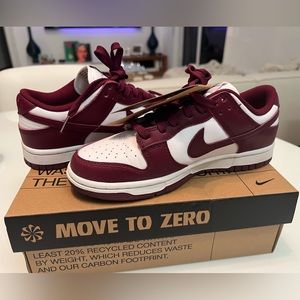 Nike Dunk Low Womens 7 Bordeaux Beetroot